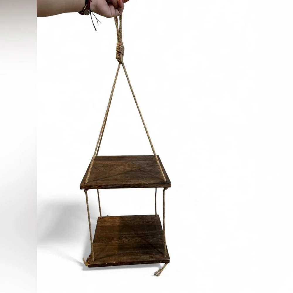 N/A rustic tier